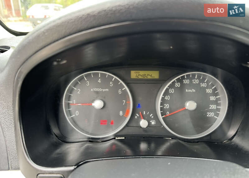 Седан Hyundai Accent 2008 в Тернополе