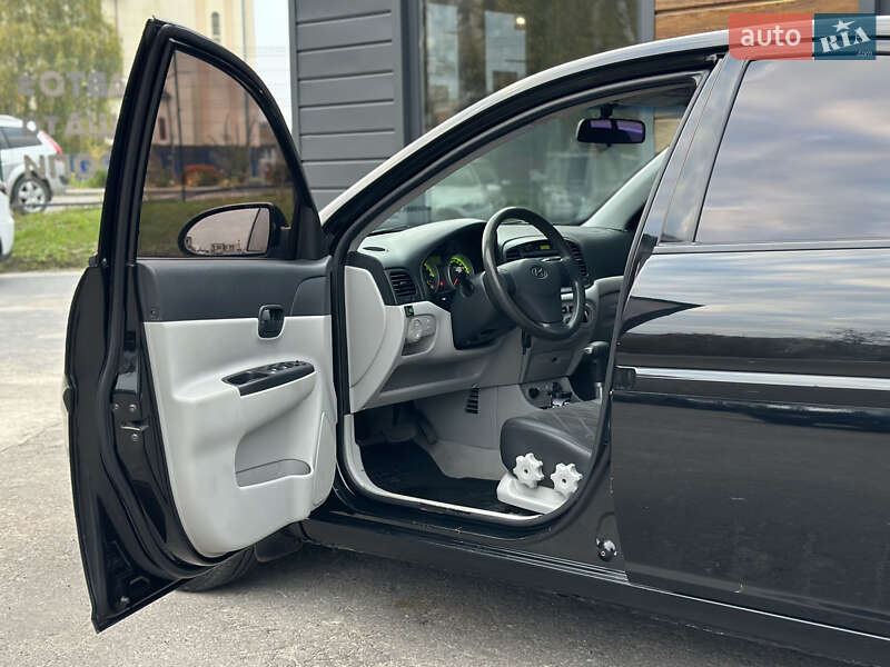 Седан Hyundai Accent 2008 в Шептицькому