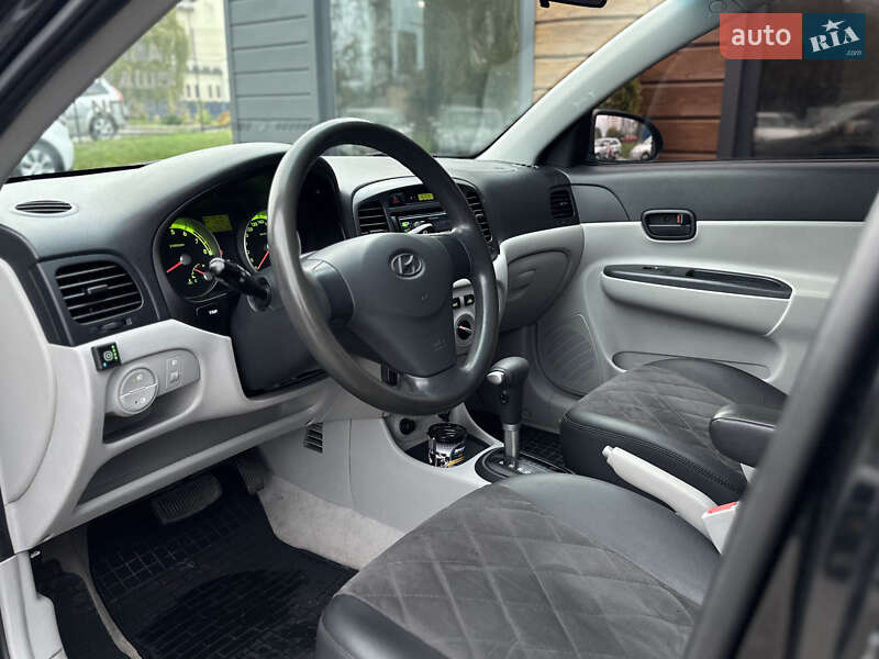 Седан Hyundai Accent 2008 в Шептицькому