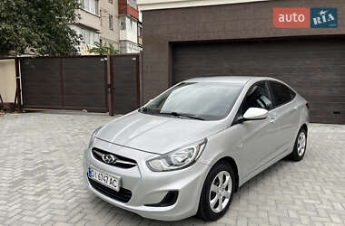 Седан Hyundai Accent 2013 в Миколаєві
