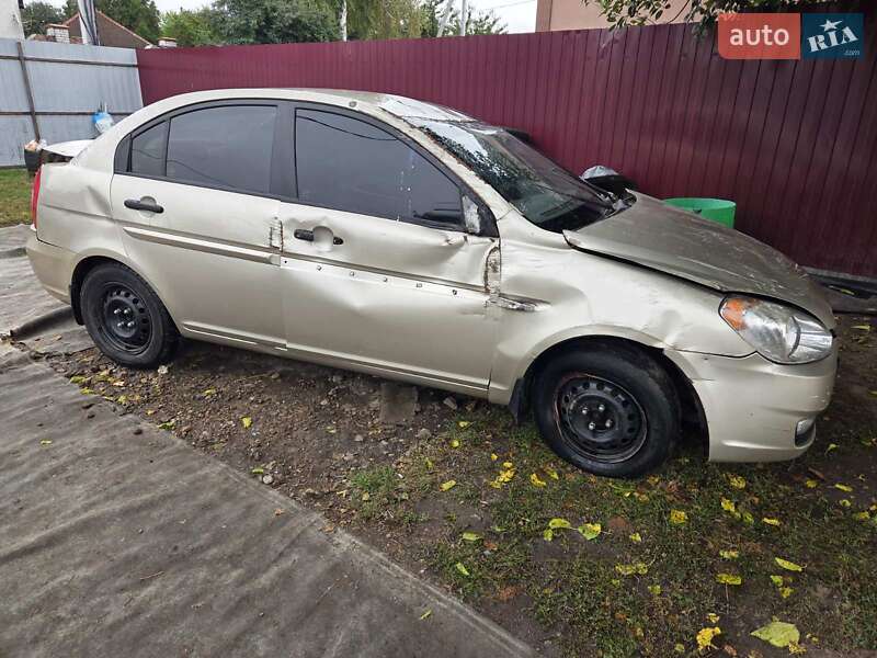 Седан Hyundai Accent 2008 в Киеве