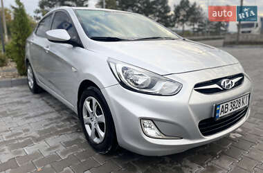 Седан Hyundai Accent 2011 в Ямполе