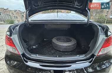 Седан Hyundai Accent 2012 в 