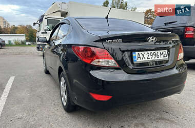 Седан Hyundai Accent 2012 в 
