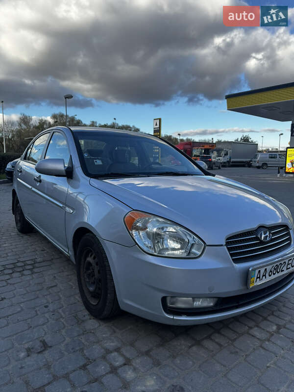 Седан Hyundai Accent 2007 в Ивано-Франковске