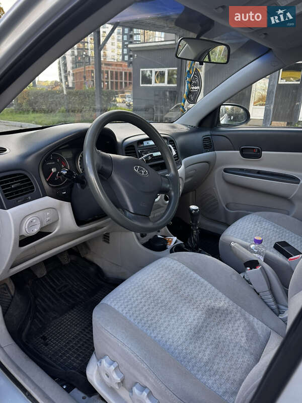 Седан Hyundai Accent 2007 в Ивано-Франковске
