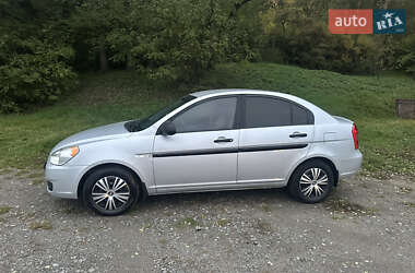 Седан Hyundai Accent 2009 в 