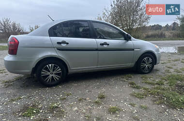 Седан Hyundai Accent 2009 в 
