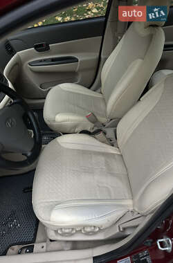 Седан Hyundai Accent 2008 в  фото 27 Седан Hyundai Accent 2008 в
