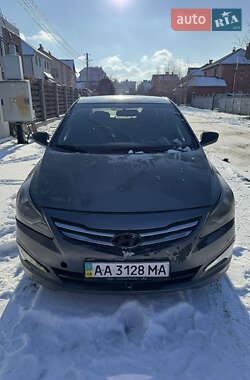 Седан Hyundai Accent 2016 в Киеве