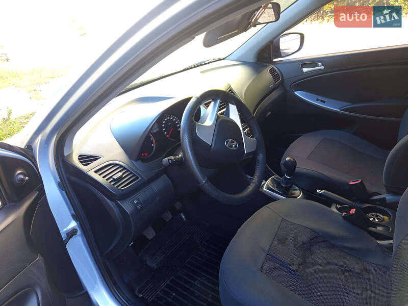 Седан Hyundai Accent 2012 в Балті фото 6 Седан Hyundai Accent 2012 в Балті