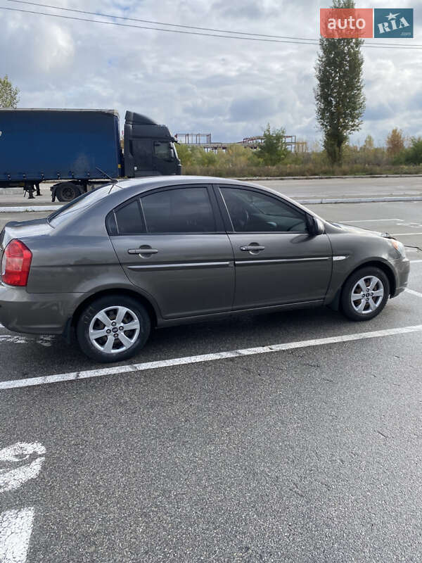 Седан Hyundai Accent 2008 в Києві