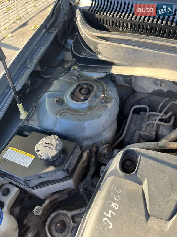 Седан Hyundai Accent 2008 в Виннице