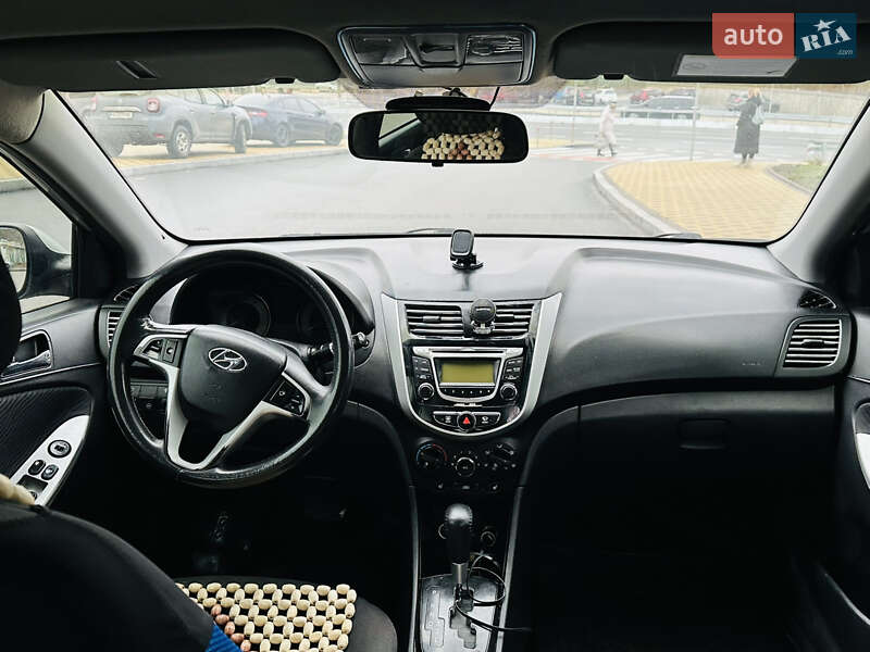 Седан Hyundai Accent 2012 в Києві