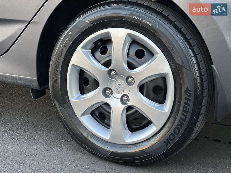 Седан Hyundai Accent 2013 в Киеве фото 14 Седан Hyundai Accent 2013 в Киеве