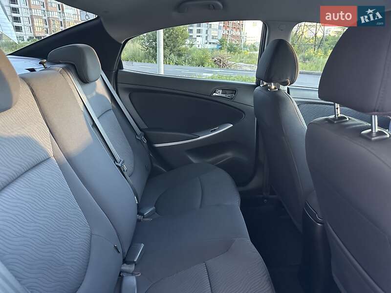 Седан Hyundai Accent 2013 в Киеве фото 41 Седан Hyundai Accent 2013 в Киеве
