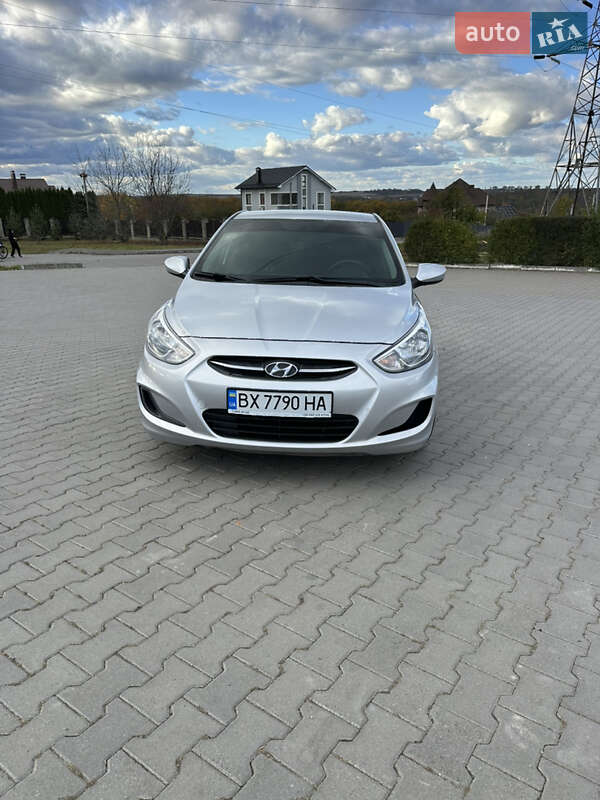 Седан Hyundai Accent 2016 в Хмельницком фото 2 Седан Hyundai Accent 2016 в Хмельницком