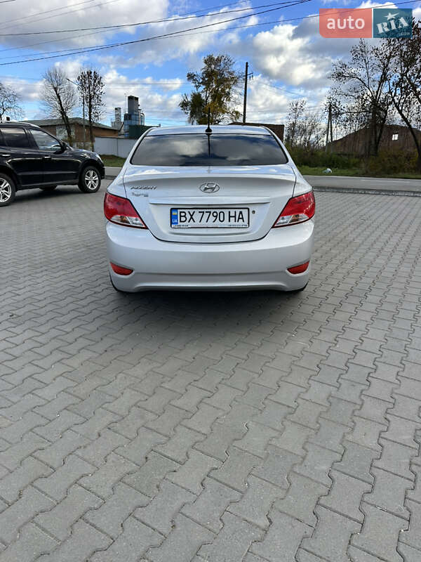 Седан Hyundai Accent 2016 в Хмельницком фото 4 Седан Hyundai Accent 2016 в Хмельницком