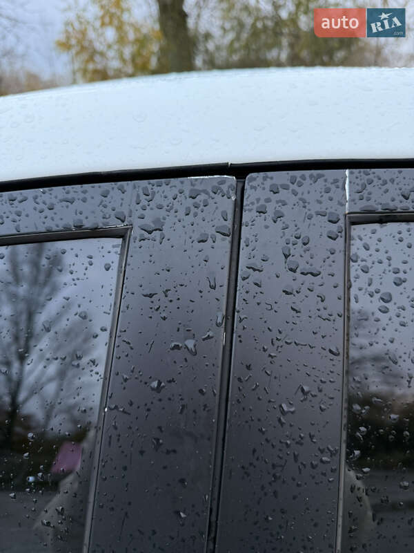 Седан Hyundai Accent 2013 в Киеве фото 50 Седан Hyundai Accent 2013 в Киеве