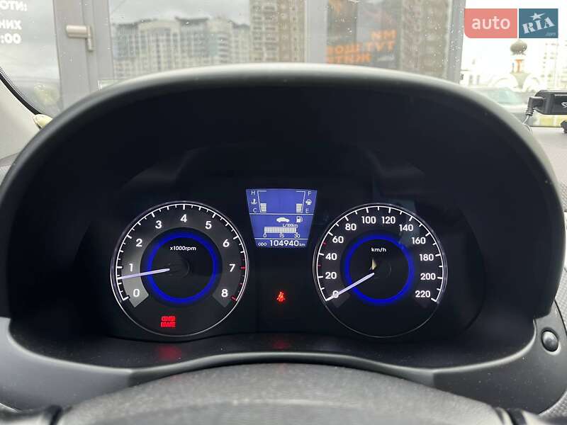 Седан Hyundai Accent 2013 в Киеве фото 20 Седан Hyundai Accent 2013 в Киеве