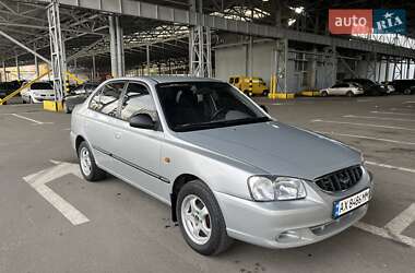 Седан Hyundai Accent 2002 в Харькове