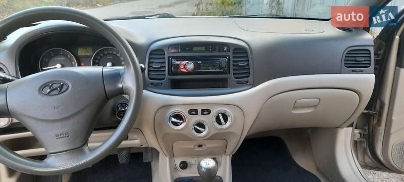 Хэтчбек Hyundai Accent 2007 в Львове