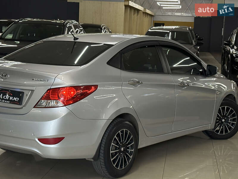Седан Hyundai Accent 2011 в Николаеве фото 10 Седан Hyundai Accent 2011 в Николаеве