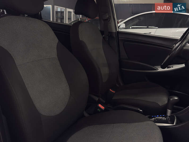 Седан Hyundai Accent 2011 в Николаеве фото 15 Седан Hyundai Accent 2011 в Николаеве