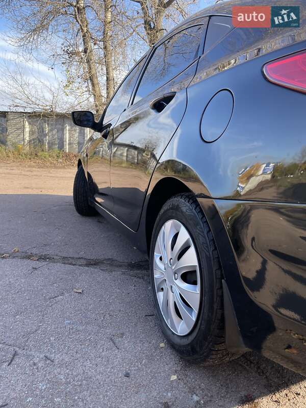 Седан Hyundai Accent 2013 в Чернігові фото 22 Седан Hyundai Accent 2013 в Чернігові