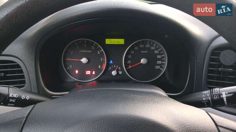 Седан Hyundai Accent 2010 в Корсуне-Шевченковском фото 3 Седан Hyundai Accent 2010 в Корсуне-Шевченковском