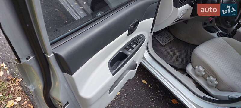 Седан Hyundai Accent 2008 в Кременчуге фото 5 Седан Hyundai Accent 2008 в Кременчуге