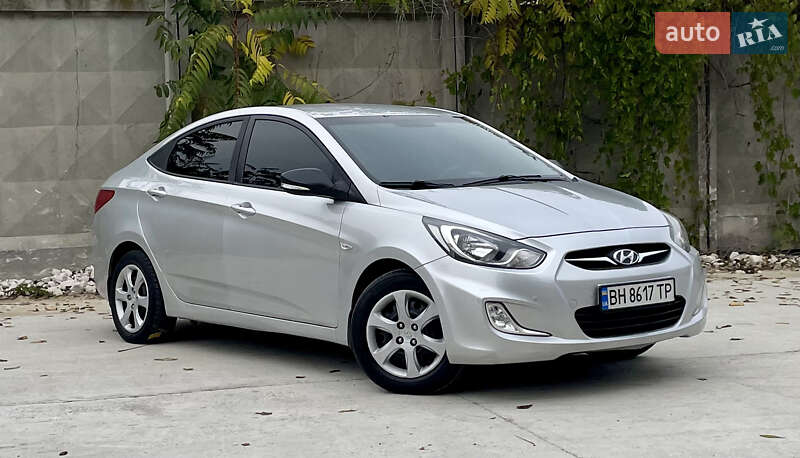 Седан Hyundai Accent 2011 в Одесі фото 7 Седан Hyundai Accent 2011 в Одесі