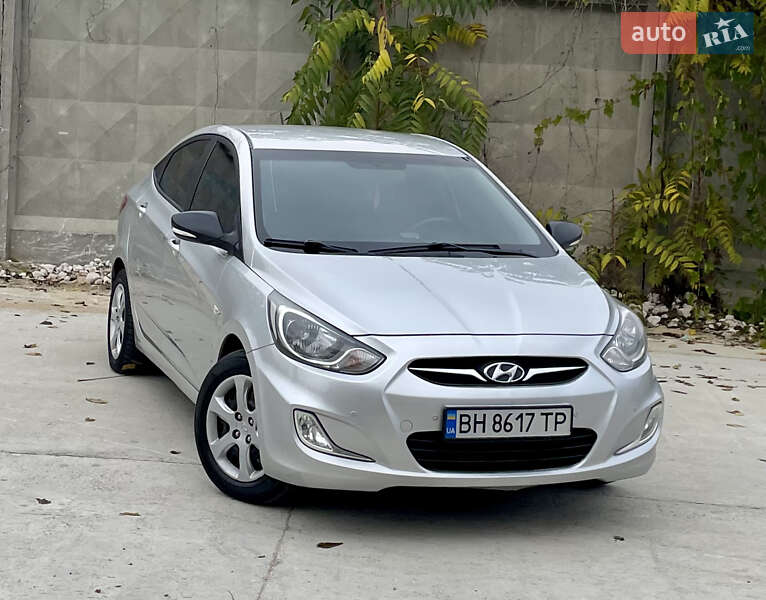 Седан Hyundai Accent 2011 в Одесі фото 3 Седан Hyundai Accent 2011 в Одесі
