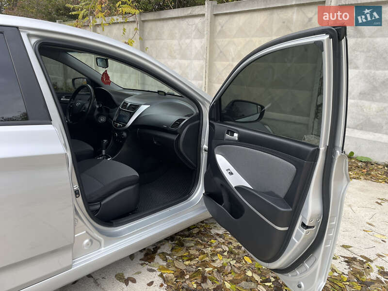 Седан Hyundai Accent 2011 в Одесі фото 39 Седан Hyundai Accent 2011 в Одесі