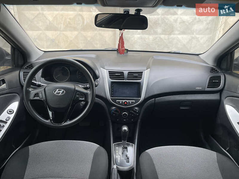 Седан Hyundai Accent 2011 в Одесі фото 56 Седан Hyundai Accent 2011 в Одесі