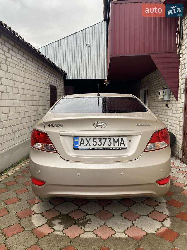 Седан Hyundai Accent 2012 в Харкові фото 4 Седан Hyundai Accent 2012 в Харкові