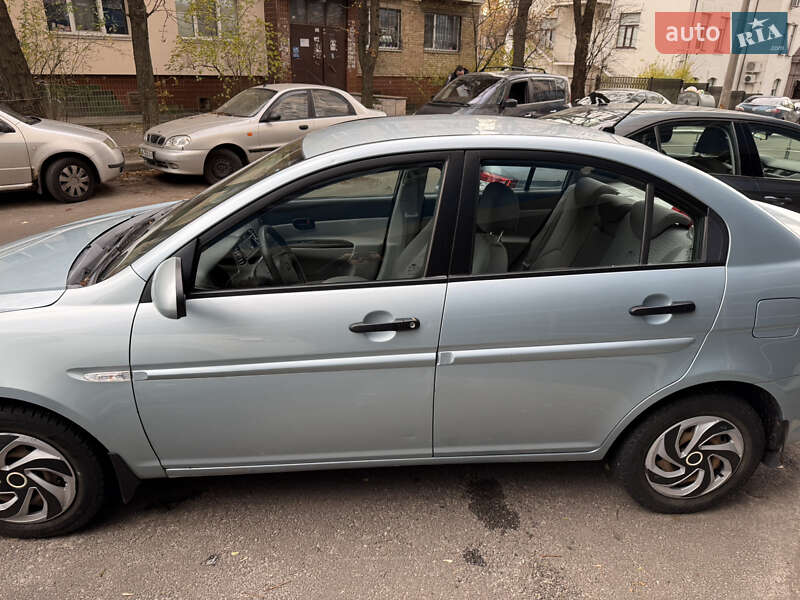 Седан Hyundai Accent 2009 в Киеве фото 3 Седан Hyundai Accent 2009 в Киеве