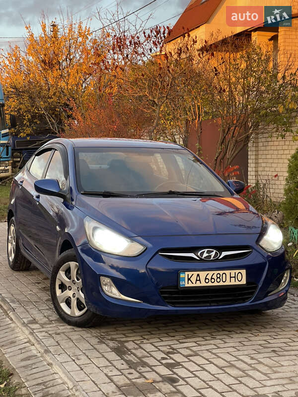 Седан Hyundai Accent 2013 в Харкові