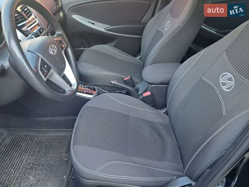 Седан Hyundai Accent 2011 в Киеве