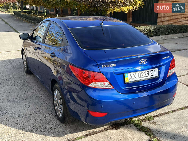 Седан Hyundai Accent 2013 в Харькове