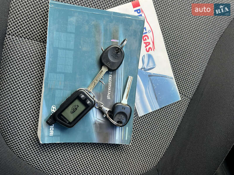 Седан Hyundai Accent 2012 в Харькове фото 18 Седан Hyundai Accent 2012 в Харькове