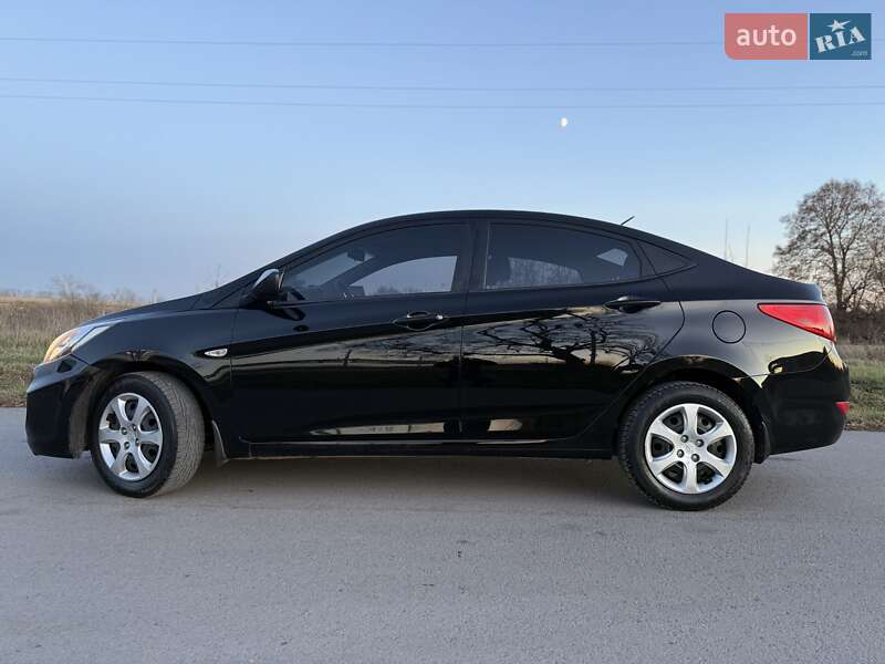 Седан Hyundai Accent 2011 в Тернополе