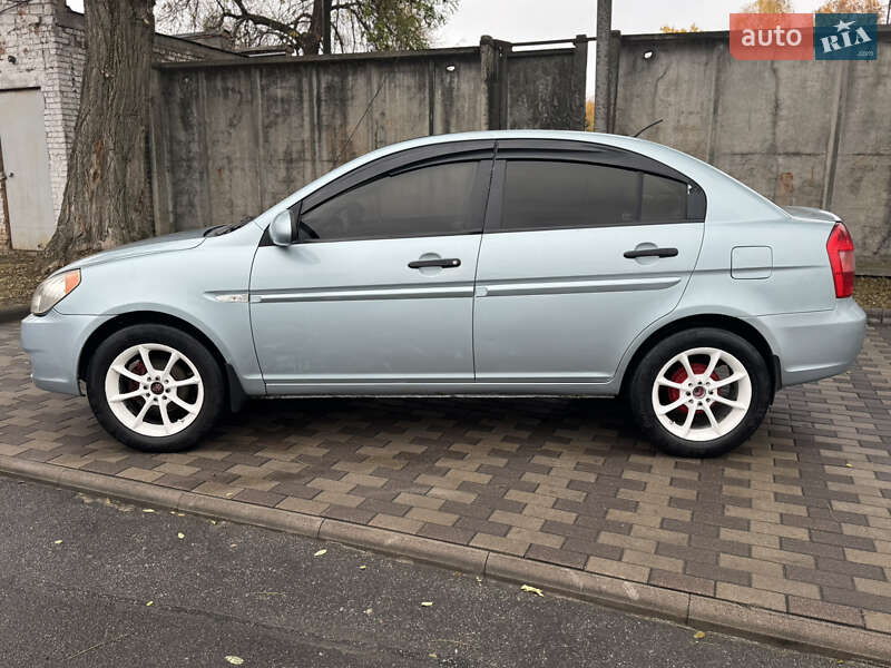 Hyundai Accent 2008