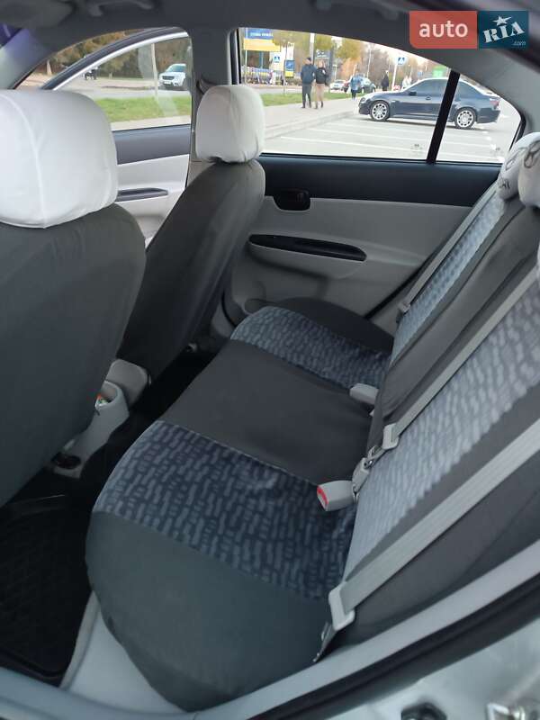 Седан Hyundai Accent 2008 в Киеве фото 44 Седан Hyundai Accent 2008 в Киеве