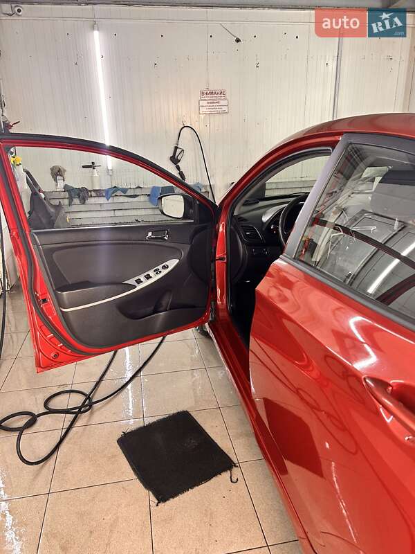 Седан Hyundai Accent 2012 в Одессе фото 47 Седан Hyundai Accent 2012 в Одессе