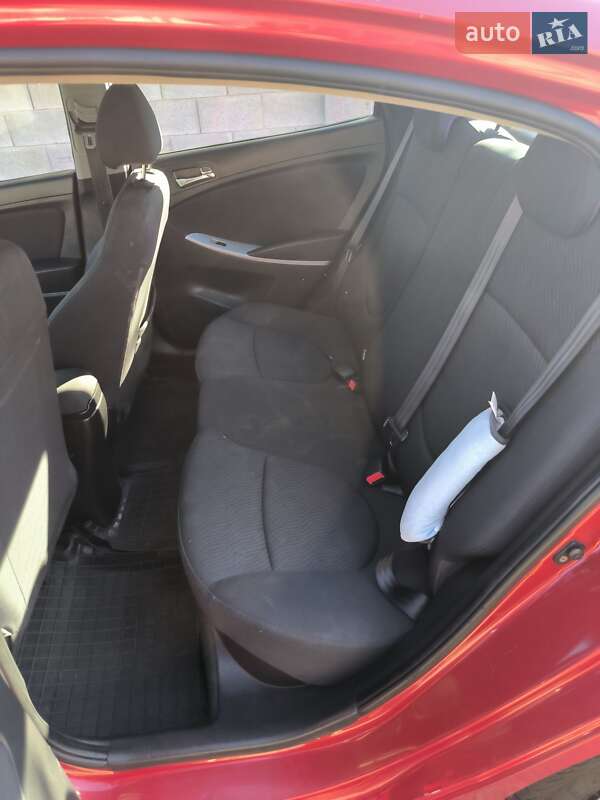 Седан Hyundai Accent 2012 в Одессе фото 51 Седан Hyundai Accent 2012 в Одессе