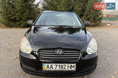 Седан Hyundai Accent 2008 в Прилуках