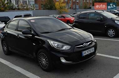 Седан Hyundai Accent 2012 в Харькове