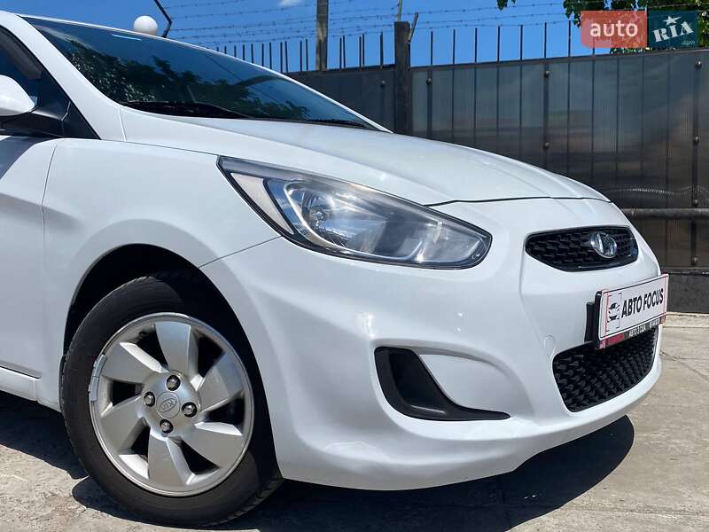 Седан Hyundai Accent 2019 в Києві фото 4 Седан Hyundai Accent 2019 в Києві