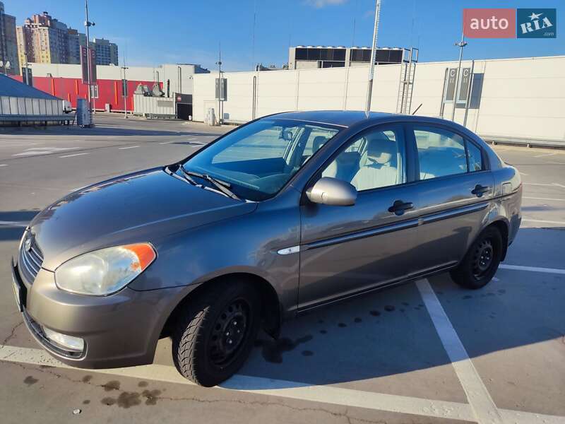 Hyundai Accent 2008